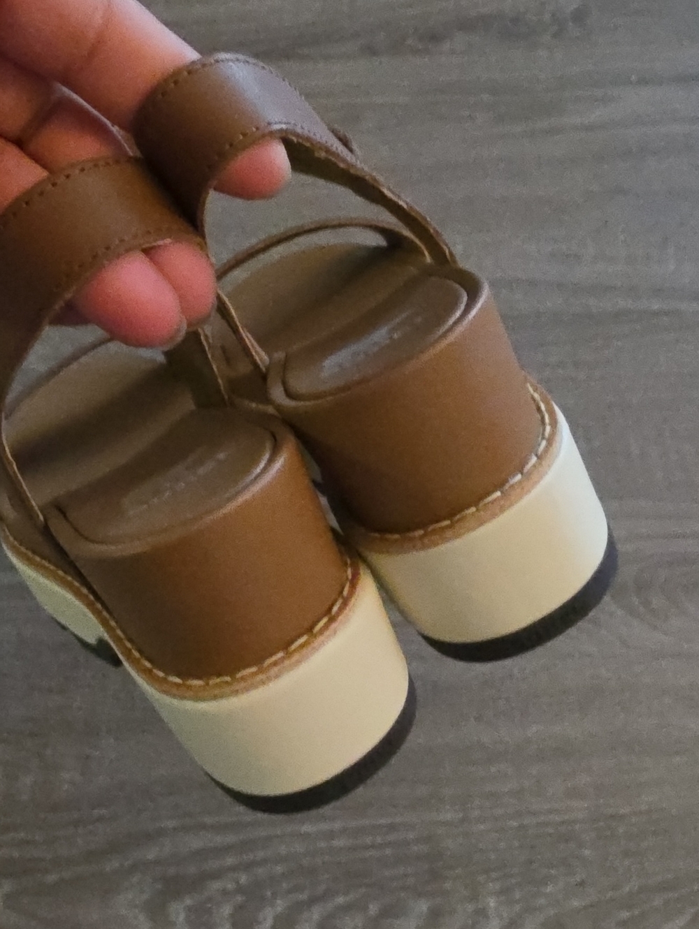 Sorel JOANIE IV  Brown Leather Women's Sandals SIZES 8,8.5 - Picture 9 of 13